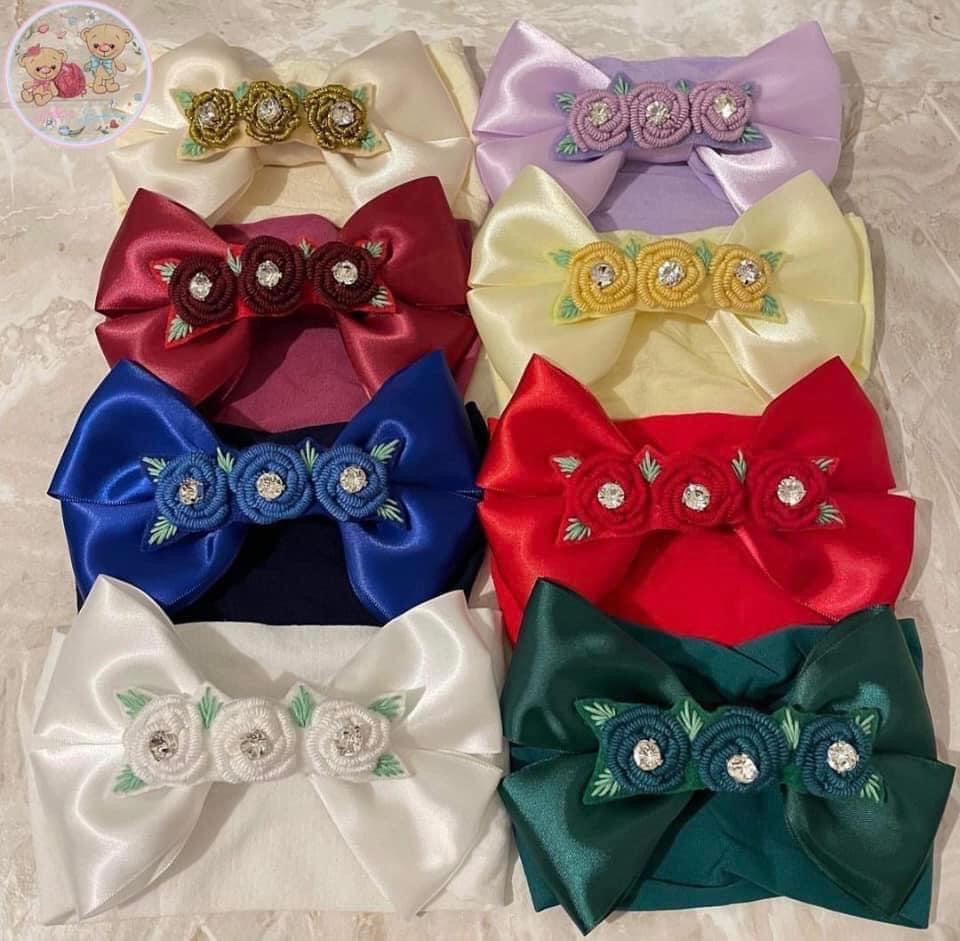 Triple Roses Bow